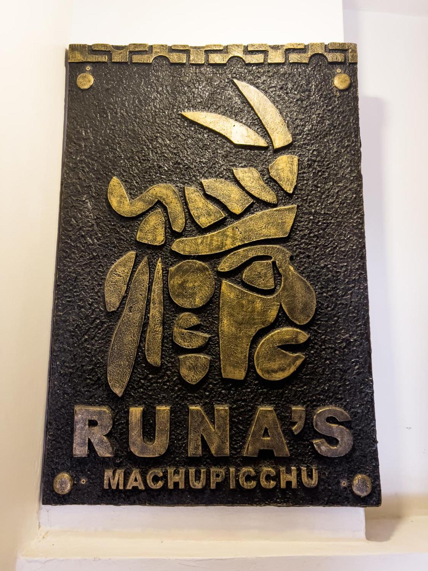 Runas * Machu Picchu